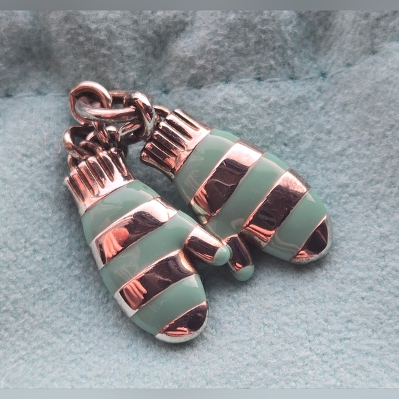 Tiffany & Co. Blue Enamel Mittens Charm - Picture 4 of 5